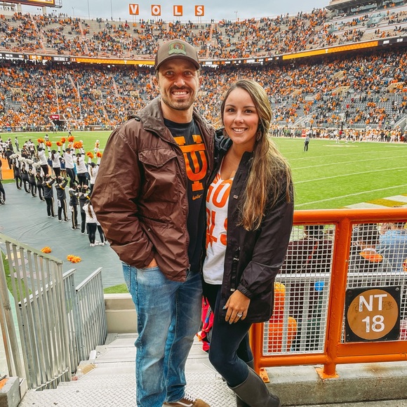 Meet your Posher, Cara - Picture 4 of 4